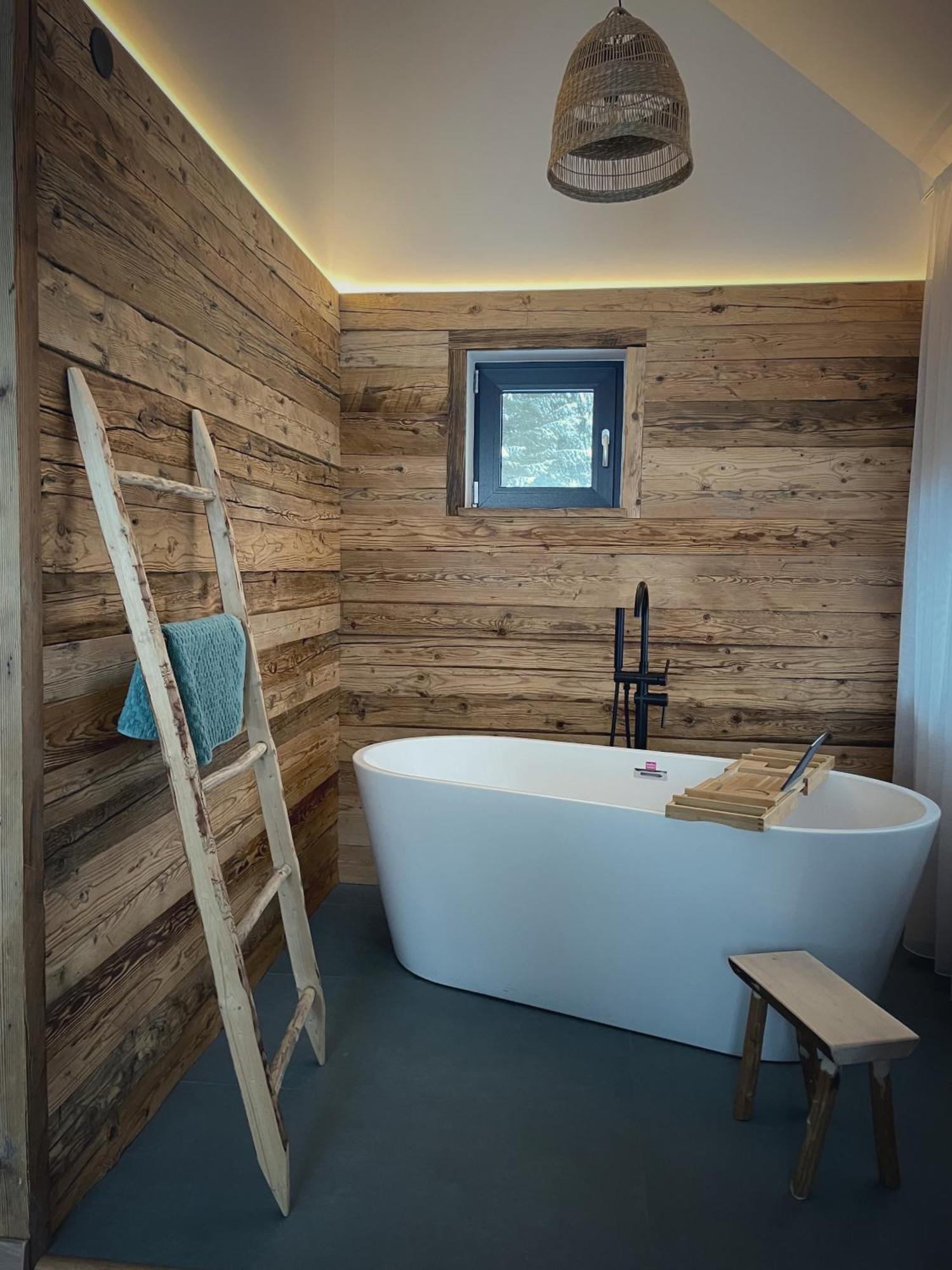 Lodge Kaliba Valea Boros